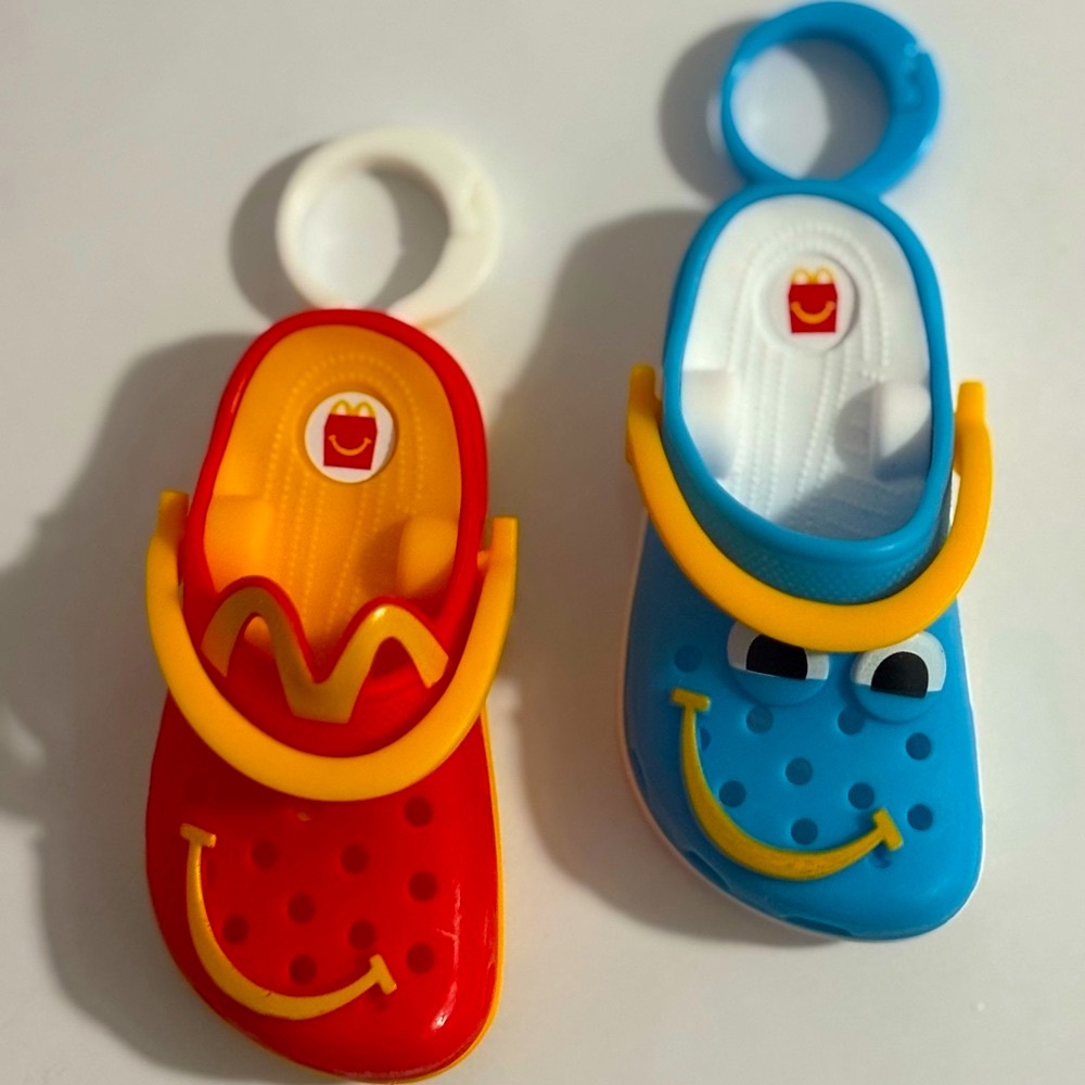 McDonalds Crocs Limited Plastic Toy